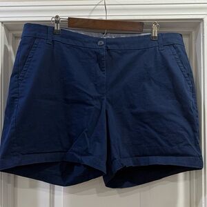Crown & Ivy Caroline Curvy Navy Blue Women's Shorts Size 18W